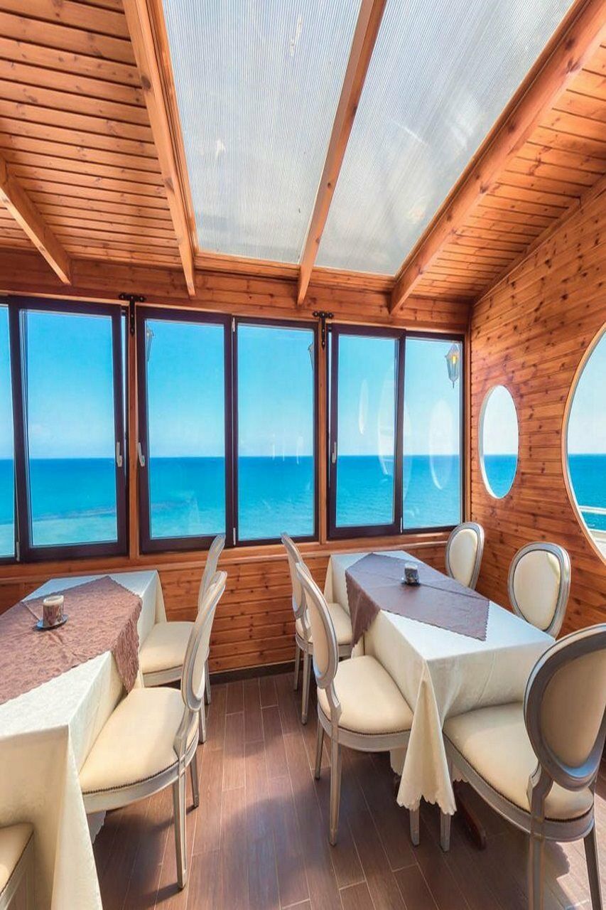 Mackenzie Beach Hotel Larnaca Zewnętrze zdjęcie