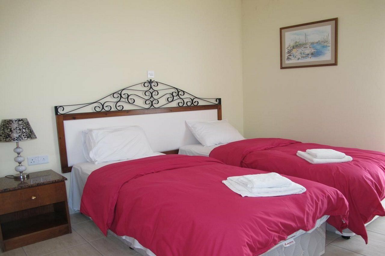 Mackenzie Beach Hotel Larnaca Zewnętrze zdjęcie