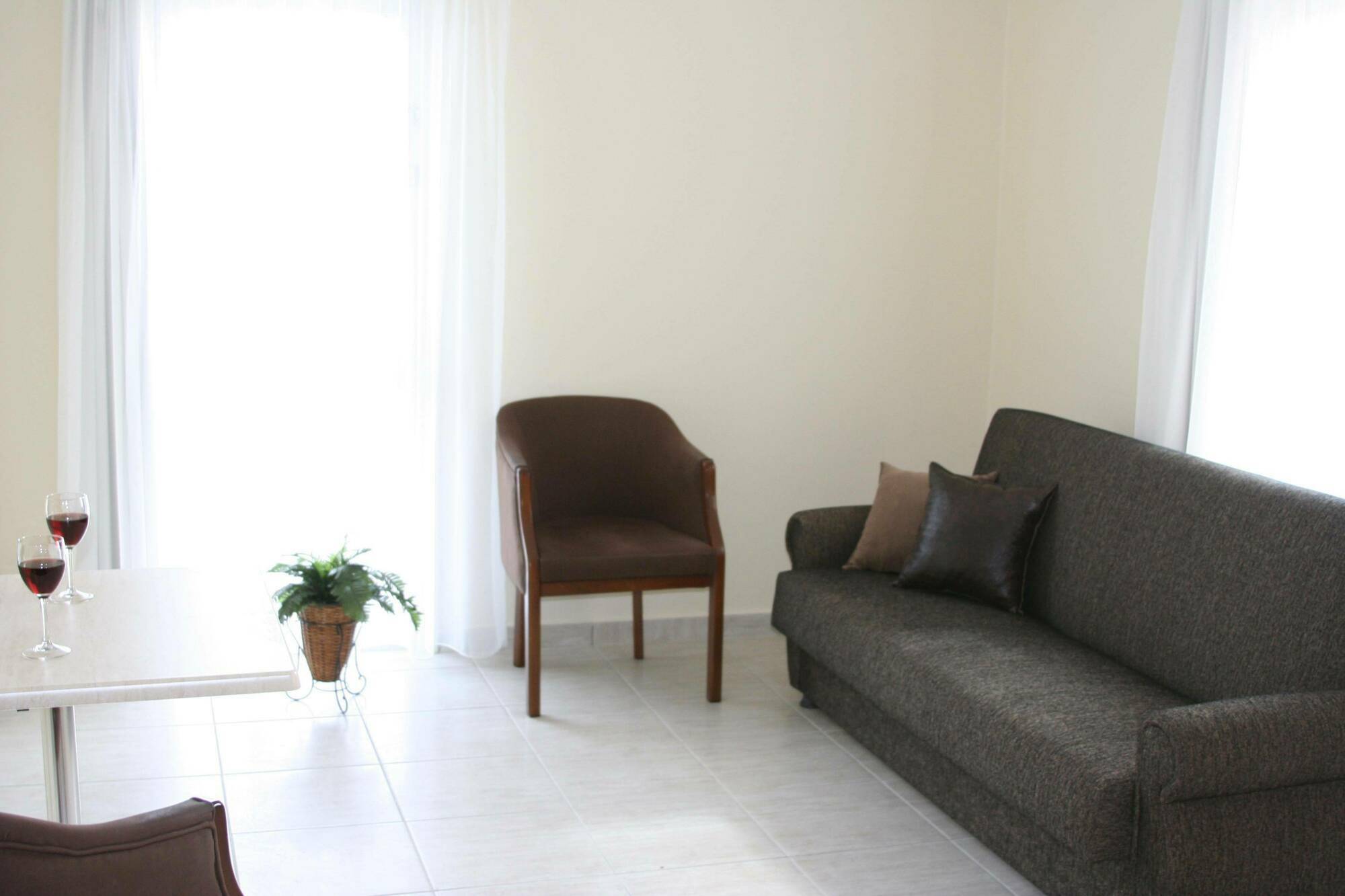 Mackenzie Beach Hotel Larnaca Pokój zdjęcie